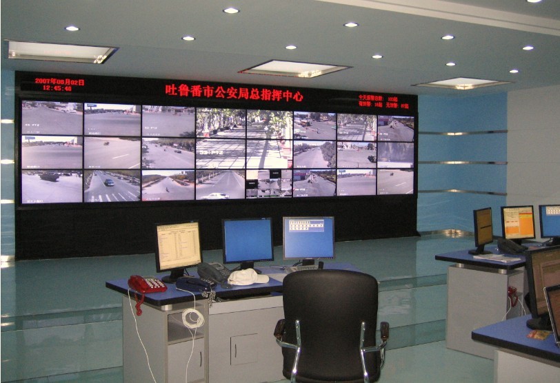 西安液晶廣告機