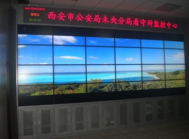 超窄邊液晶大屏